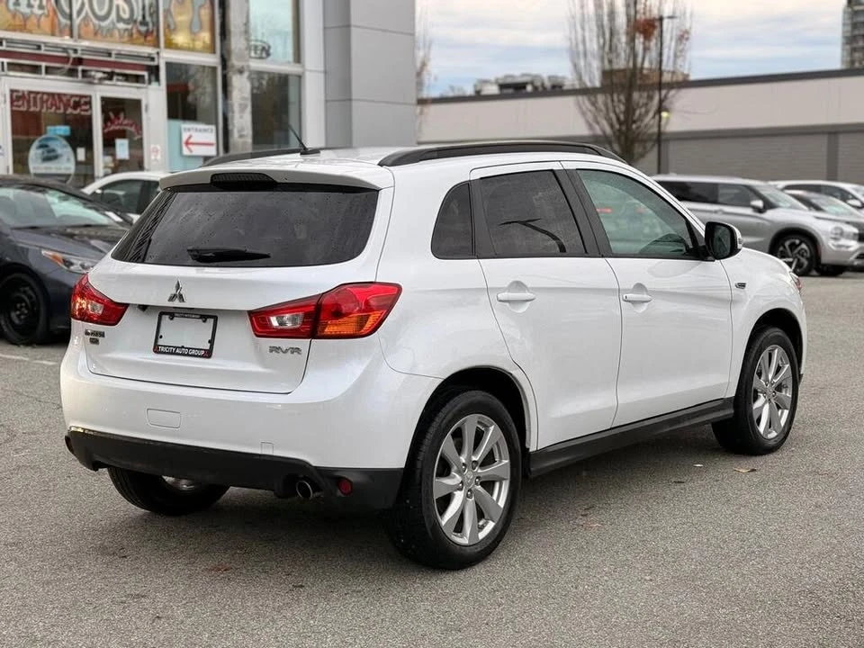 2015 Mitsubishi Outlander Sport - Image 3 of 20