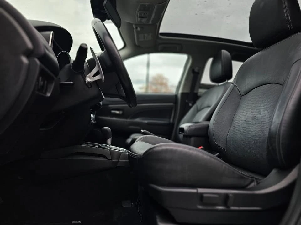 2015 Mitsubishi Outlander Sport - Image 14 of 20