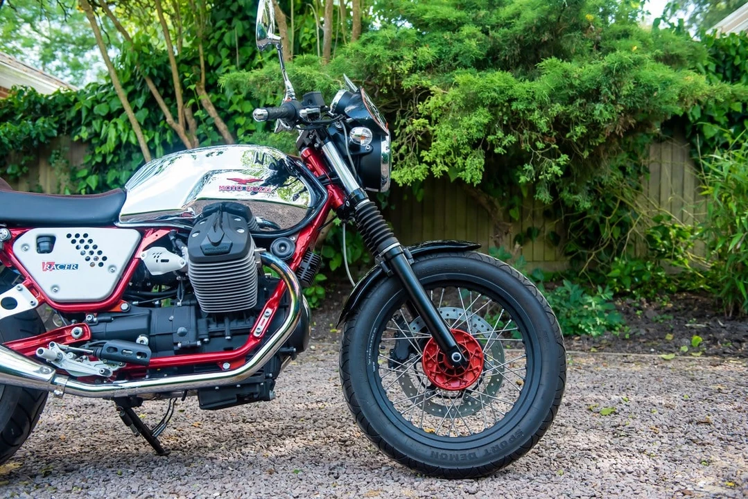 2015 Moto Guzzi V7 (2007+) - Image 21 of 30