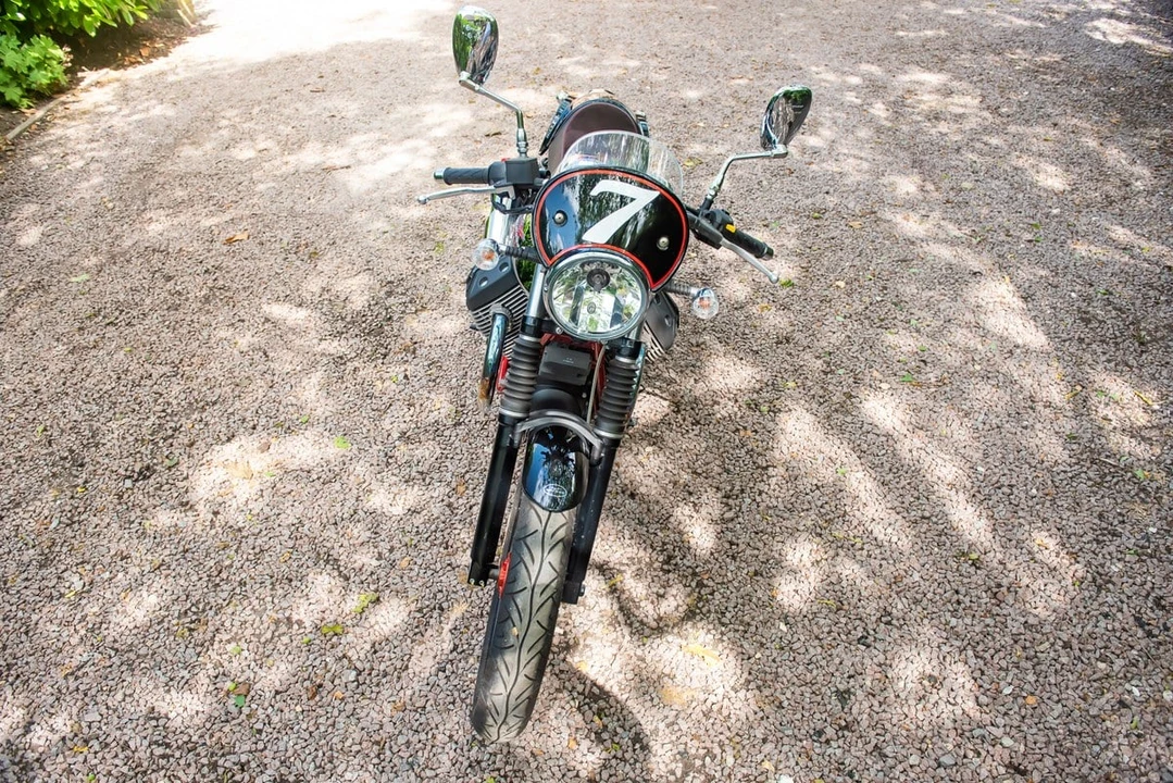 2015 Moto Guzzi V7 (2007+) - Image 16 of 30