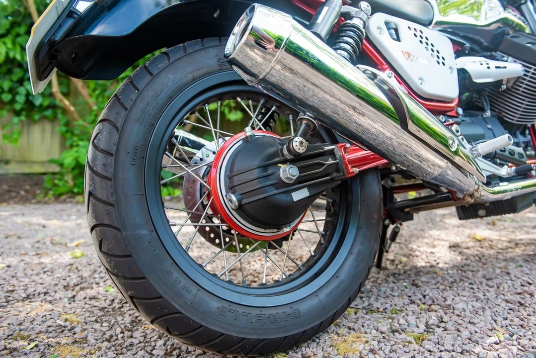 2015 Moto Guzzi V7 (2007+) - Image 26 of 30