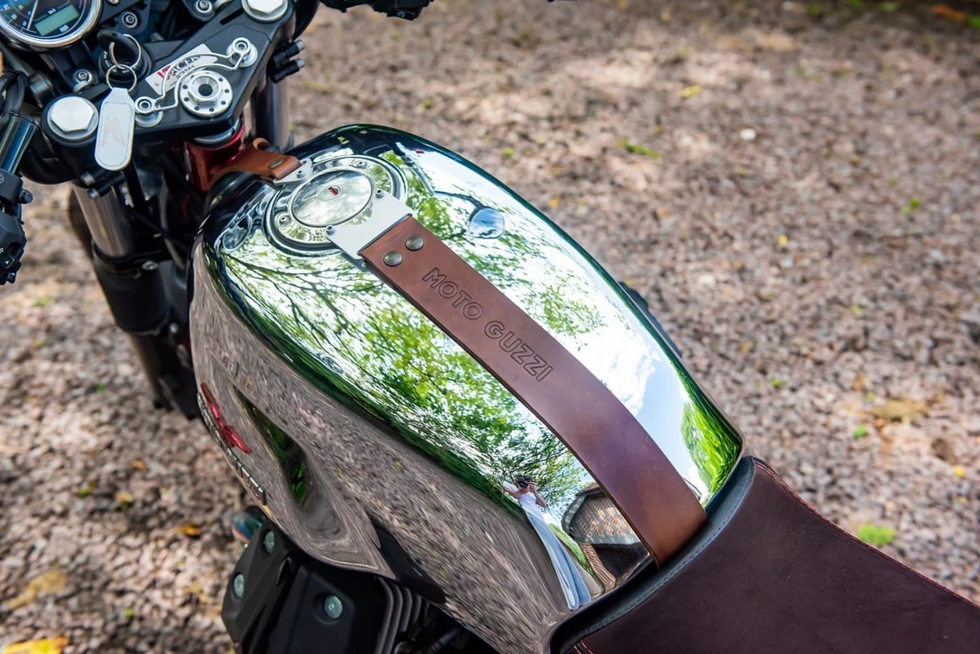 2015 Moto Guzzi V7 (2007+) - Image 18 of 30