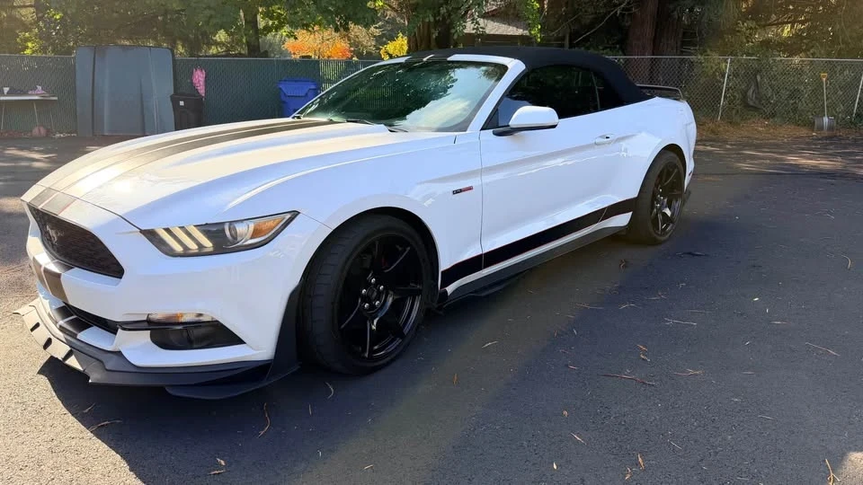 2015 Ford S550 Mustang - Image 2 of 6