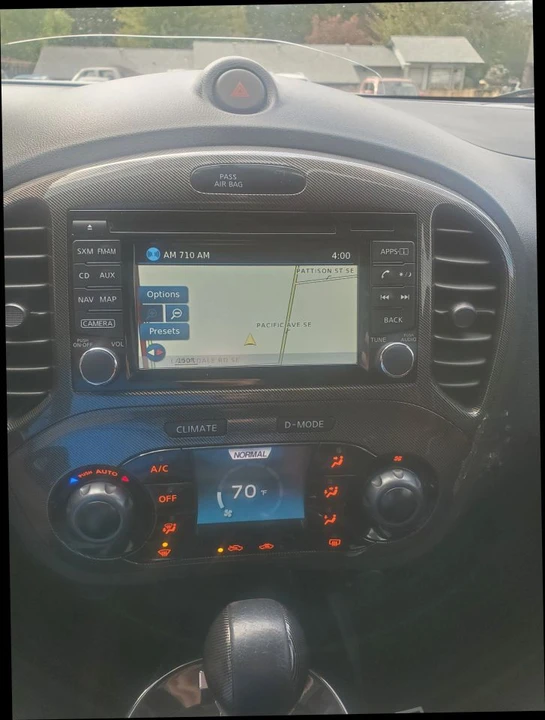 2015 Nissan Juke - Image 28 of 31