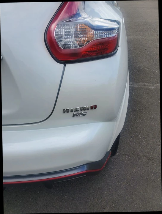 2015 Nissan Juke - Image 9 of 31