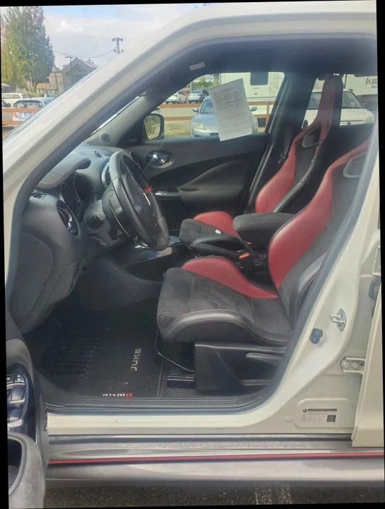 2015 Nissan Juke - Image 18 of 31