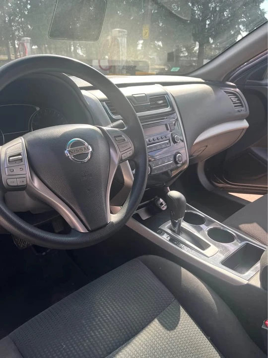 2015 Nissan Sentra 7th Gen - Image 5 of 7