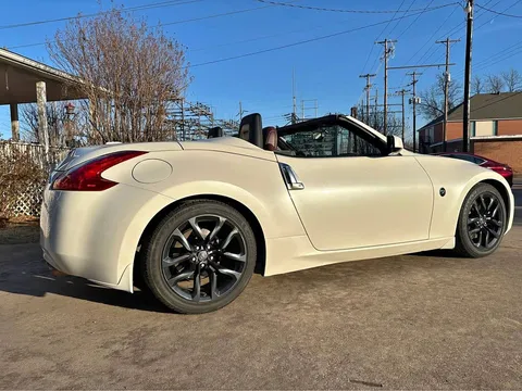 2015 Nissan 370Z Convertible
