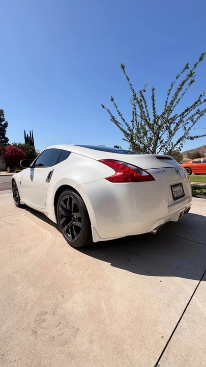2015 Nissan 370Z 6th Gen - Image 7 of 11
