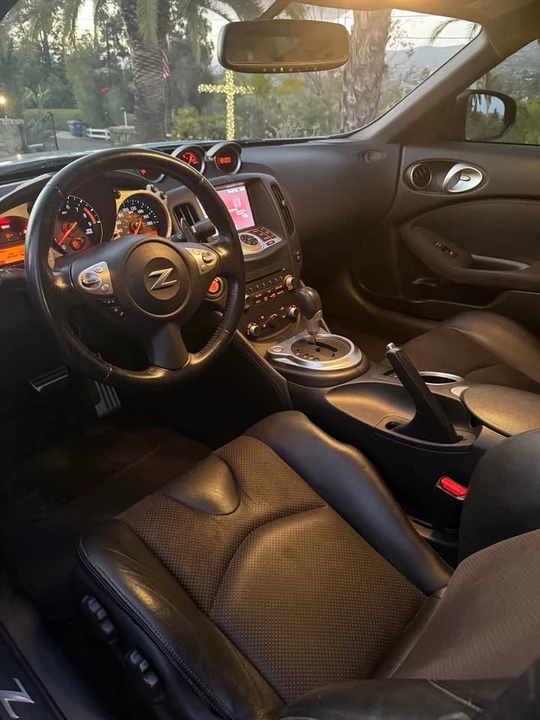 2015 Nissan 370Z 6th Gen - Image 5 of 8
