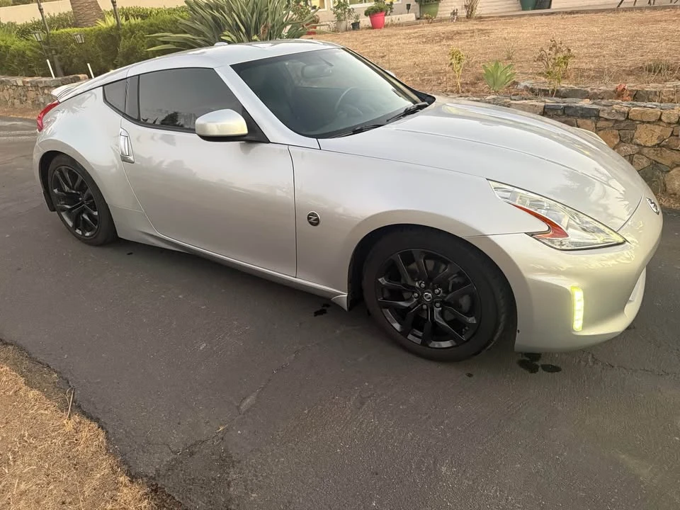 2015 Nissan 370Z 6th Gen - Image 2 of 8