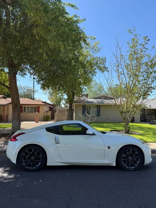 2015 Nissan 370Z 6th Gen - Image 4 of 13