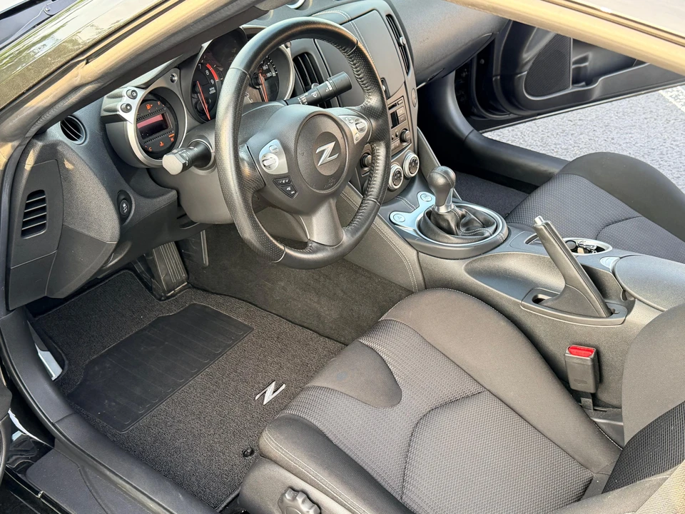 2015 Nissan 370Z 6th Gen - Image 20 of 31