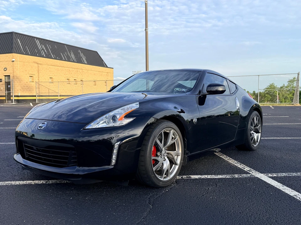 2015 Nissan 370Z 6th Gen - Image 6 of 31