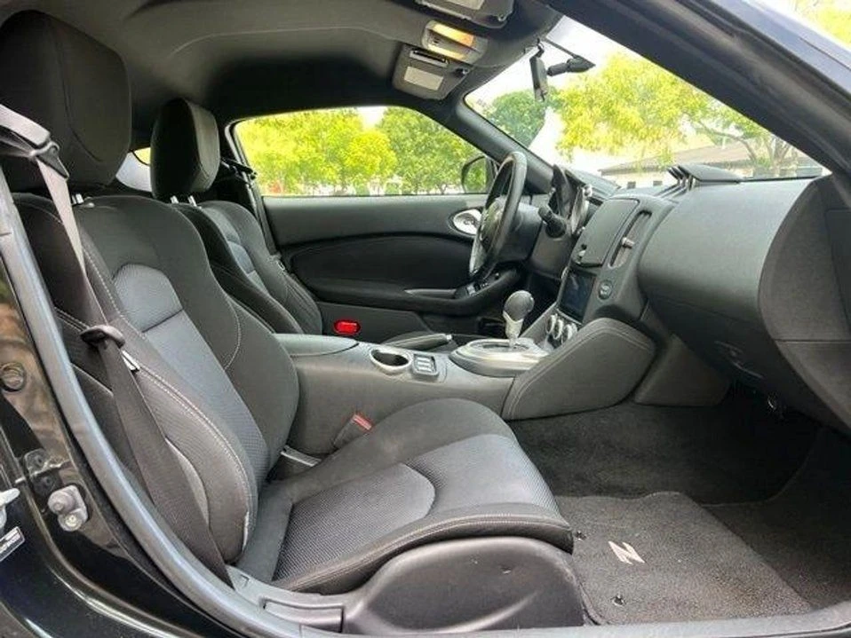 2015 Nissan 370Z 6th Gen - Image 14 of 20