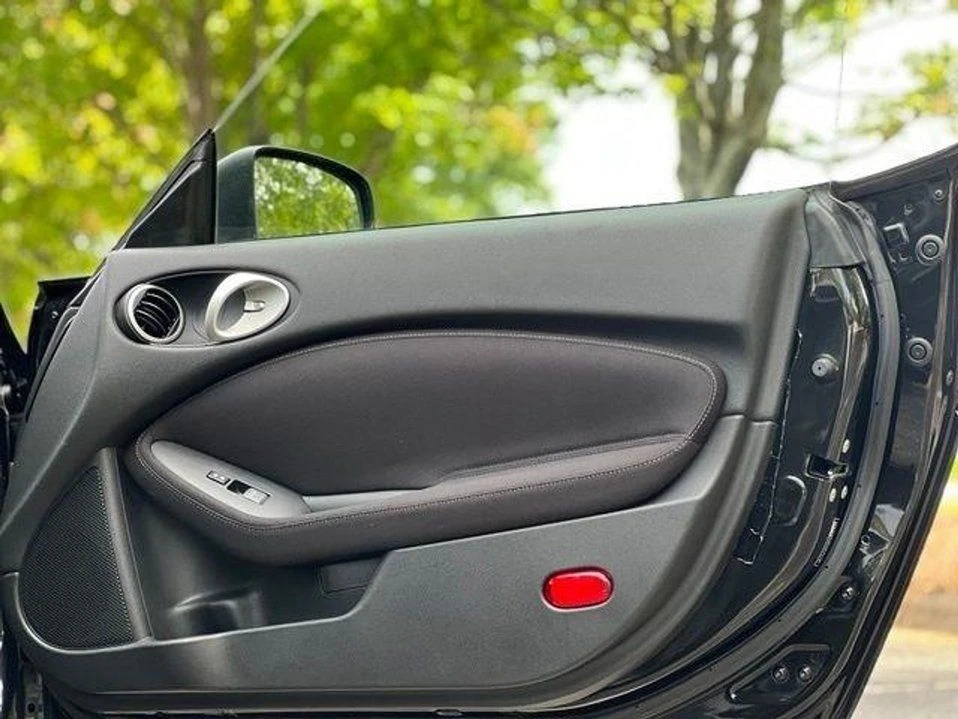 2015 Nissan 370Z 6th Gen - Image 12 of 20
