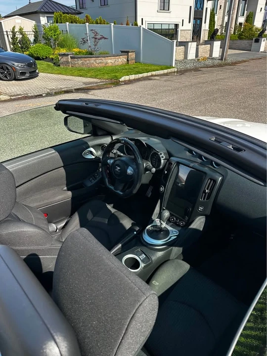 2015 Nissan 370Z 6th Gen - Image 5 of 19