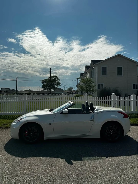 2015 Nissan 370Z 6th Gen - Image 2 of 19