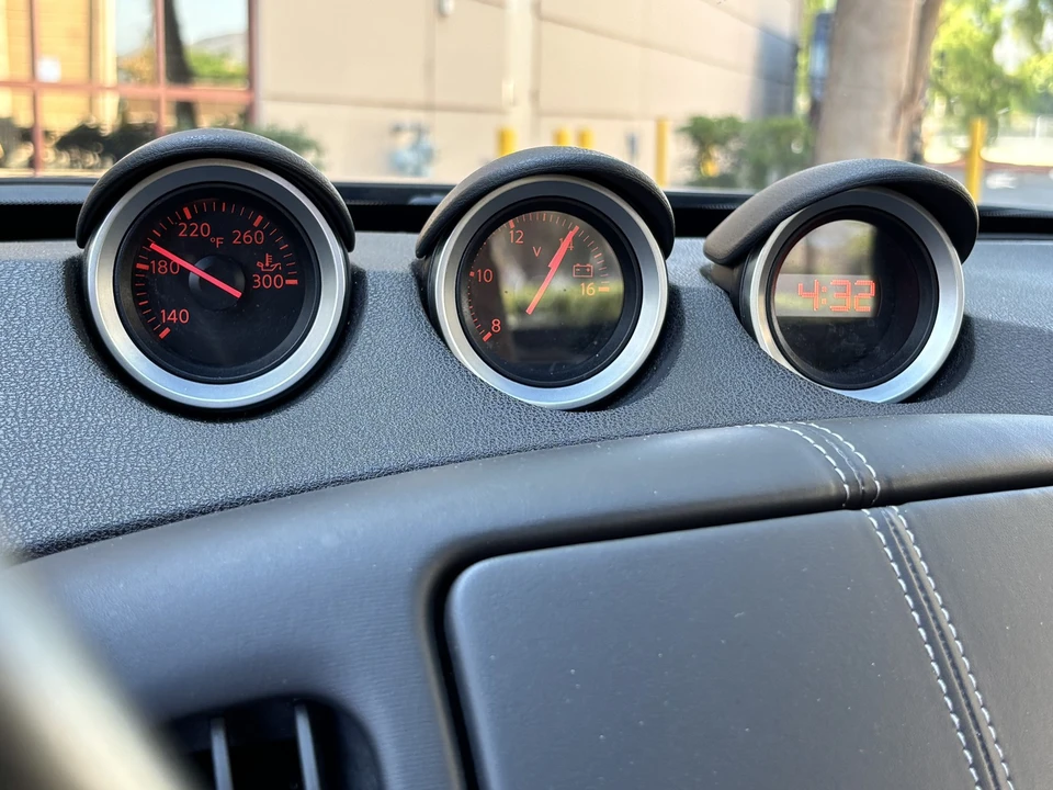 2015 Nissan 370Z 6th Gen - Image 12 of 14