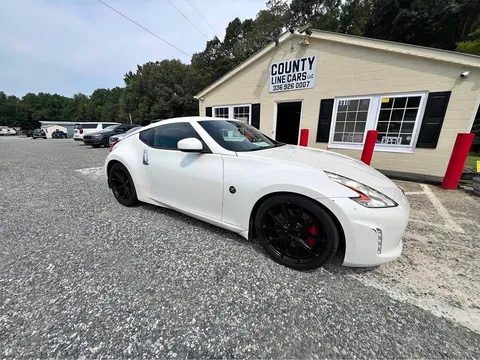 2015 Nissan 370Z Sport Coupe 2D