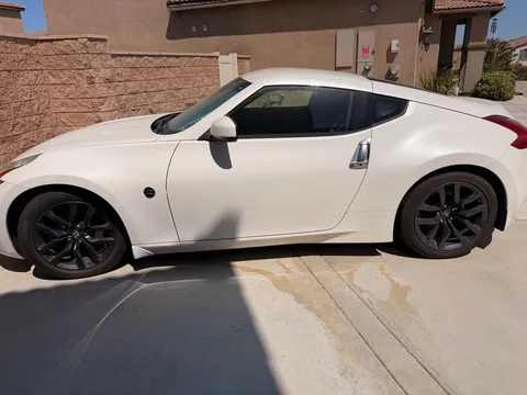 2015 Nissan 370Z Sport Coupe 2D