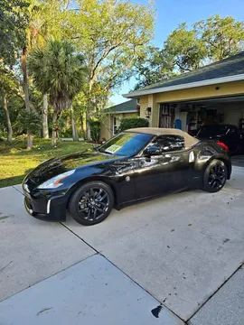 2015 Nissan 370Z Touring Roadster 2D