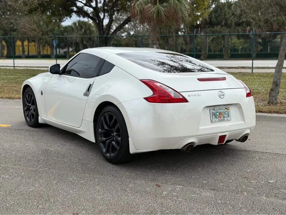 2015 Nissan 370Z 6th Gen - Image 4 of 20