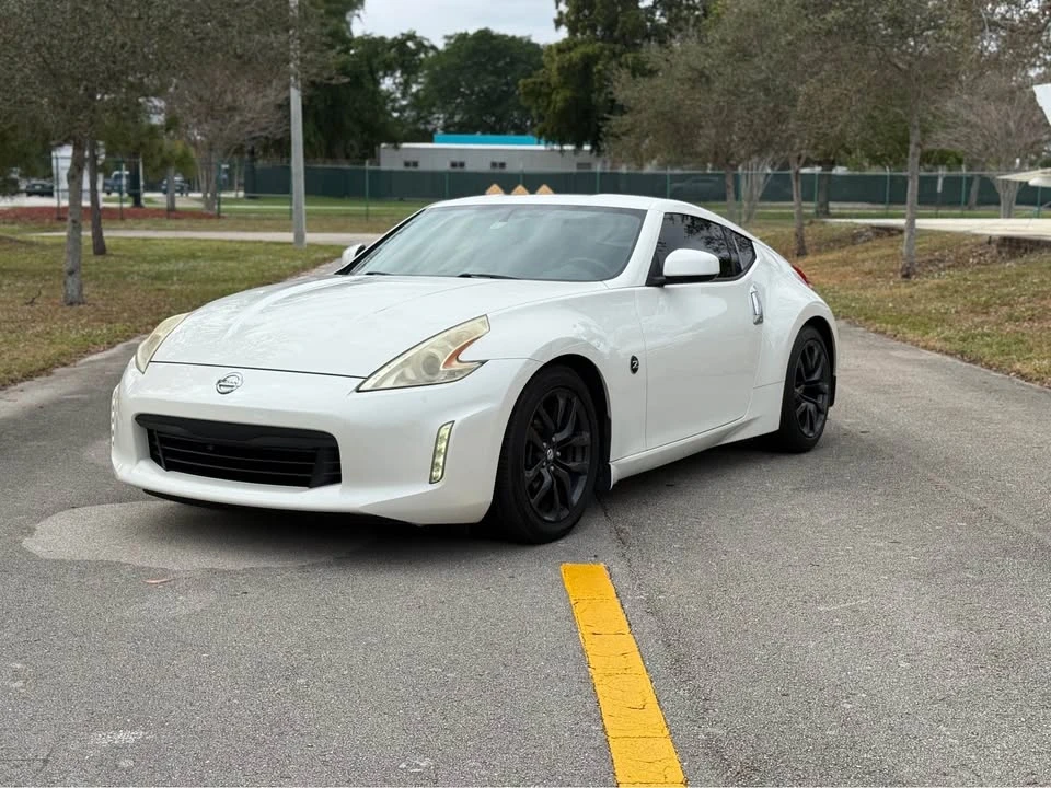 2015 Nissan 370Z 6th Gen - Image 2 of 20