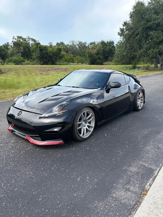 2015 Nissan 370Z 6th Gen - Image 2 of 10