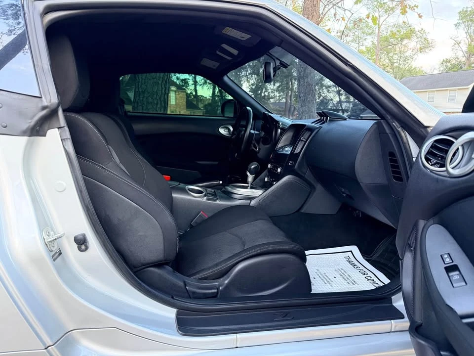 2015 Nissan 370Z 6th Gen - Image 13 of 19