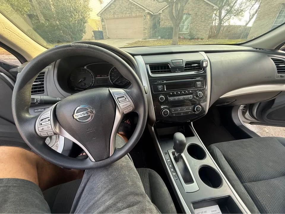 2015 Nissan Altima 5th Gen - Image 10 of 17