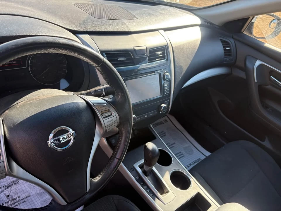 2015 Nissan Altima 5th Gen - Image 6 of 10