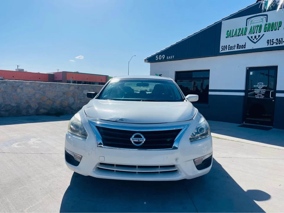2015 Nissan Altima 5th Gen - Image 3 of 10