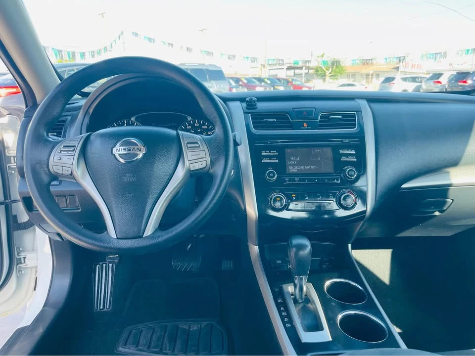 2015 Nissan Altima 5th Gen - Image 7 of 10