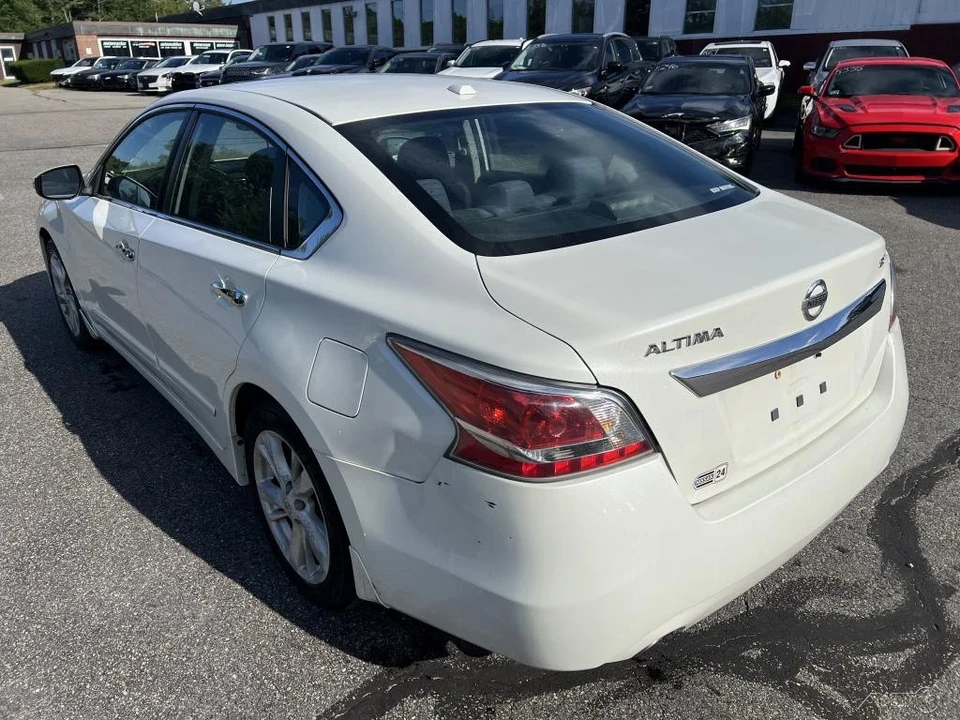 2015 Nissan Altima 5th Gen - Image 7 of 12