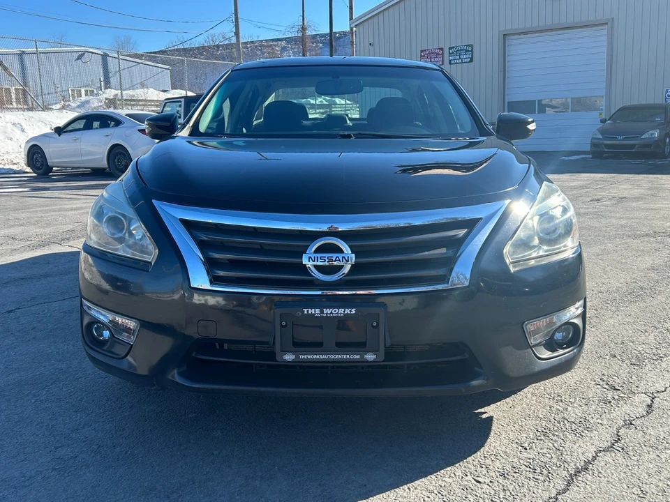 2015 Nissan Altima 5th Gen - Image 2 of 21