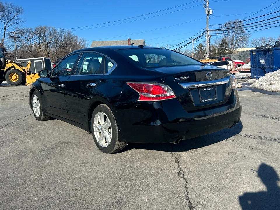 2015 Nissan Altima 5th Gen - Image 5 of 21