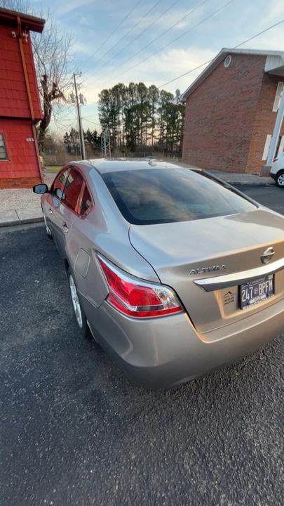 2015 Nissan Altima 5th Gen - Image 4 of 10