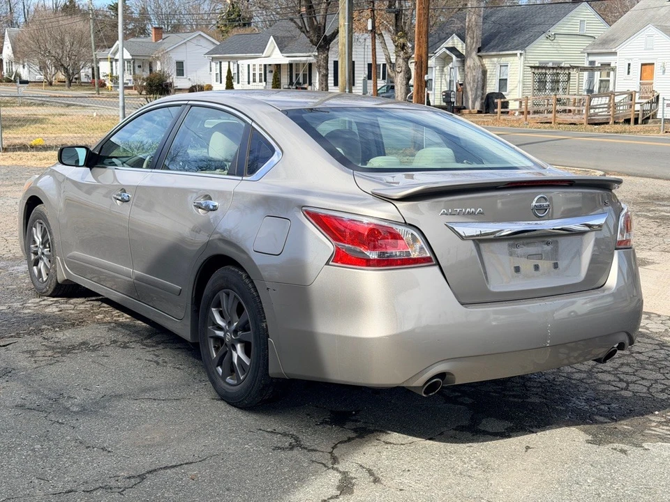 2015 Nissan Altima 5th Gen - Image 9 of 16