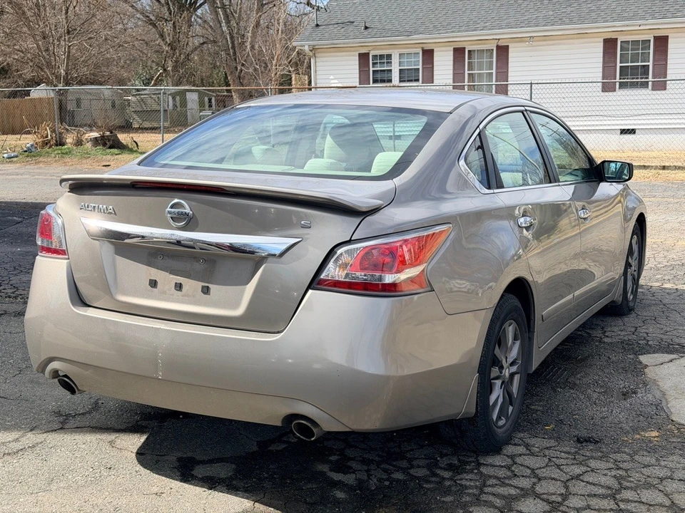 2015 Nissan Altima 5th Gen - Image 5 of 16