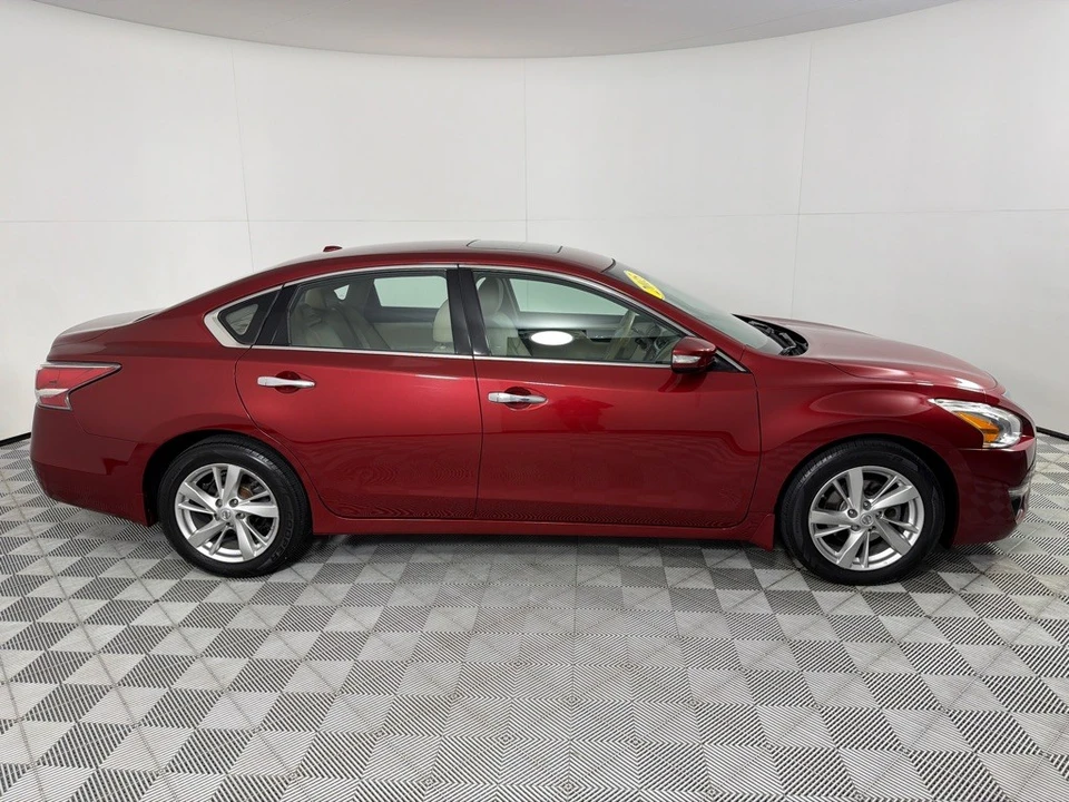 2015 Nissan Altima 5th Gen - Image 4 of 21