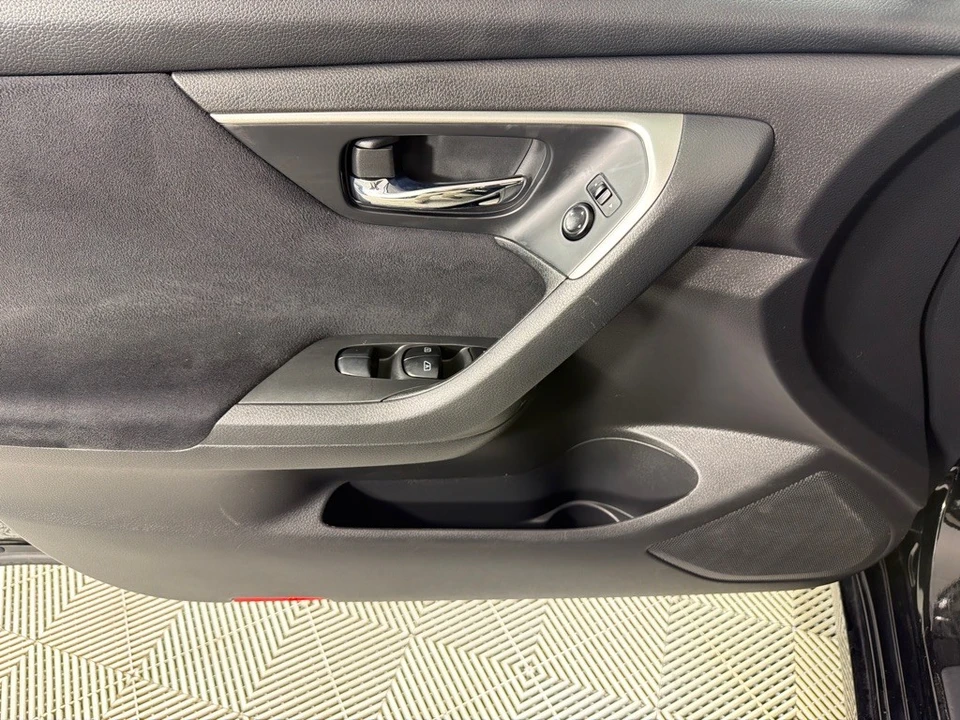 2015 Nissan Altima 5th Gen - Image 8 of 21