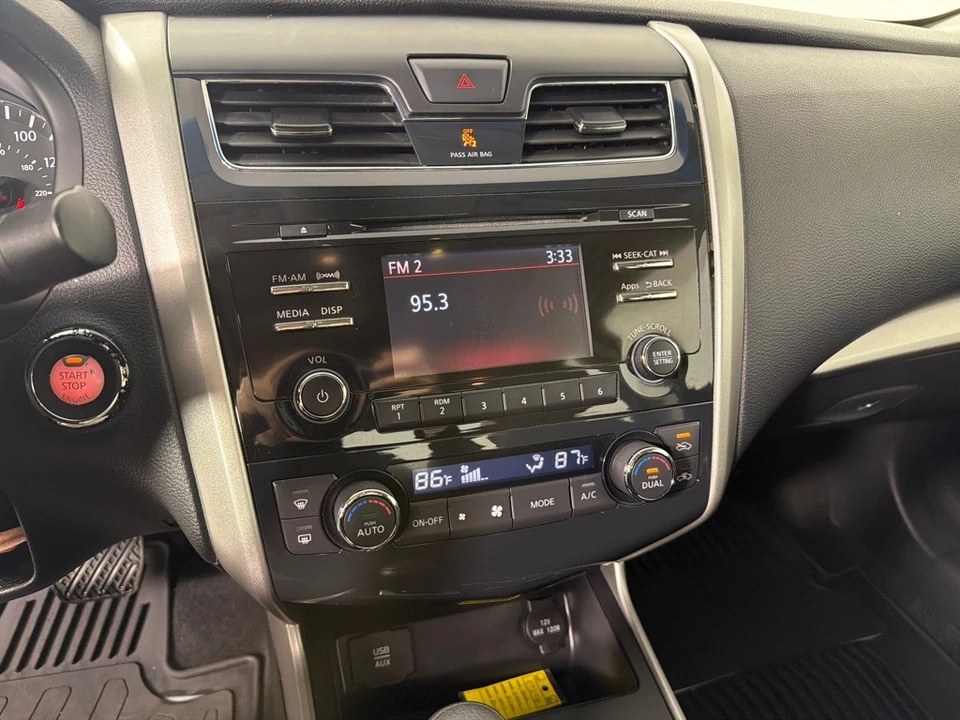2015 Nissan Altima 5th Gen - Image 15 of 21