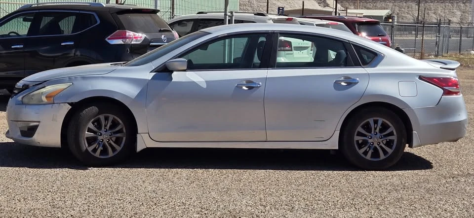 2015 Nissan Altima 5th Gen - Image 2 of 13