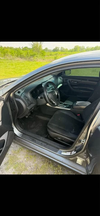 2015 Nissan Altima 5th Gen - Image 9 of 13