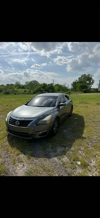 2015 Nissan Altima 5th Gen - Image 2 of 13