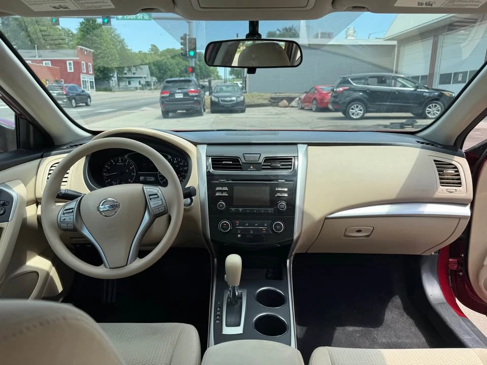 2015 Nissan Altima 5th Gen - Image 14 of 17