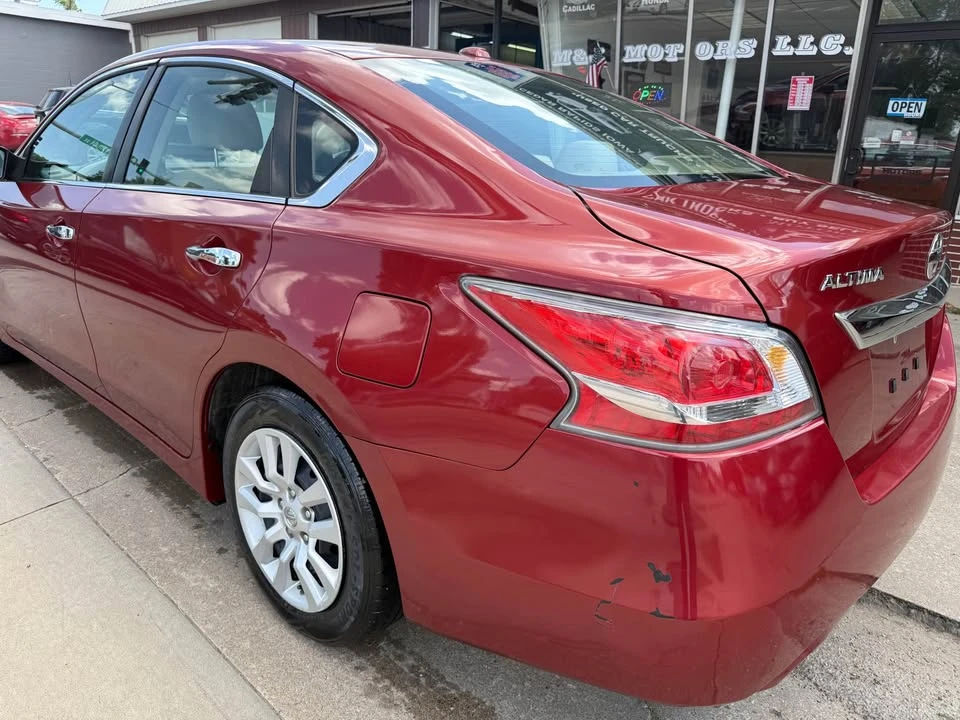 2015 Nissan Altima 5th Gen - Image 7 of 17