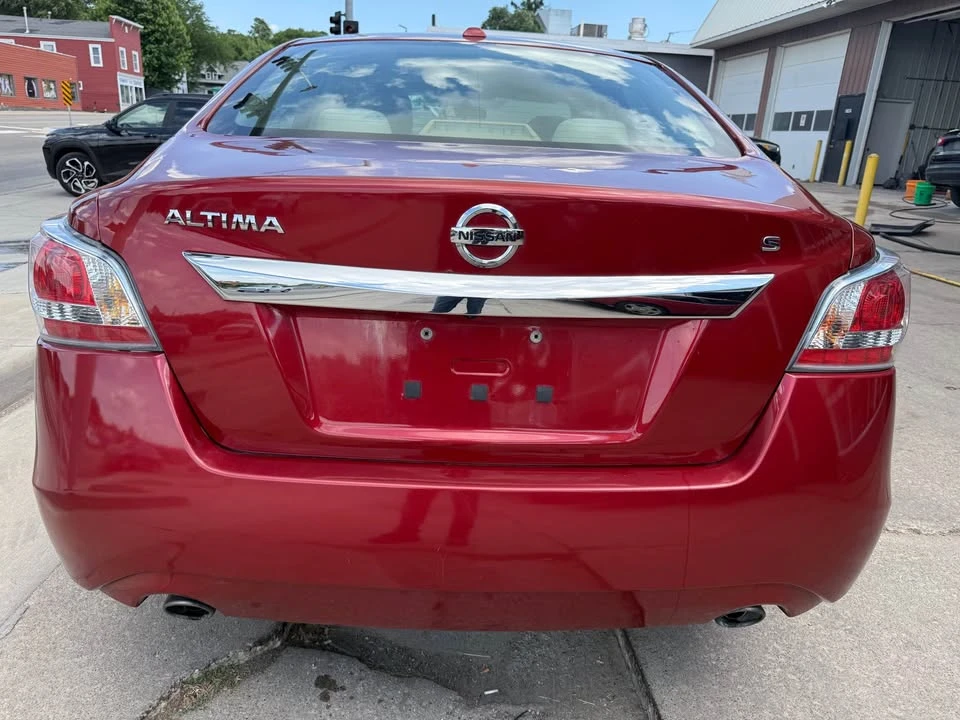 2015 Nissan Altima 5th Gen - Image 6 of 17