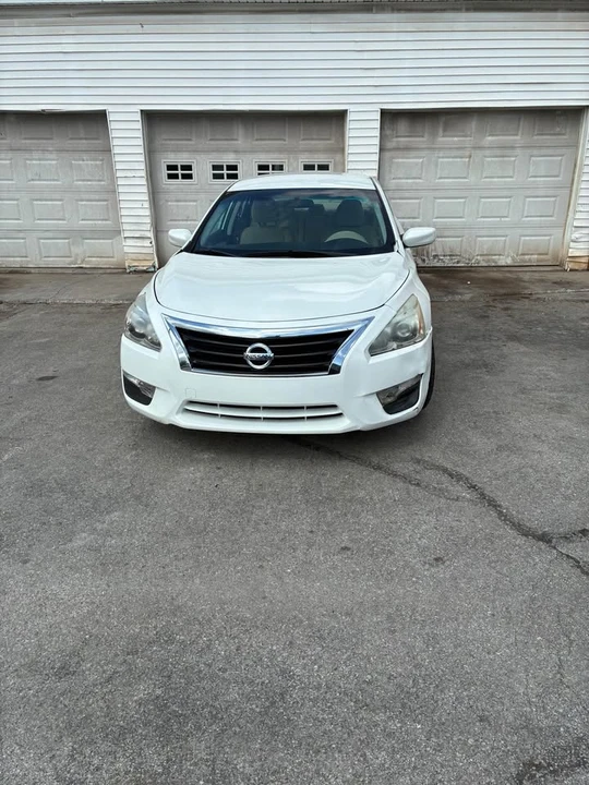 2015 Nissan Altima 5th Gen - Image 2 of 7